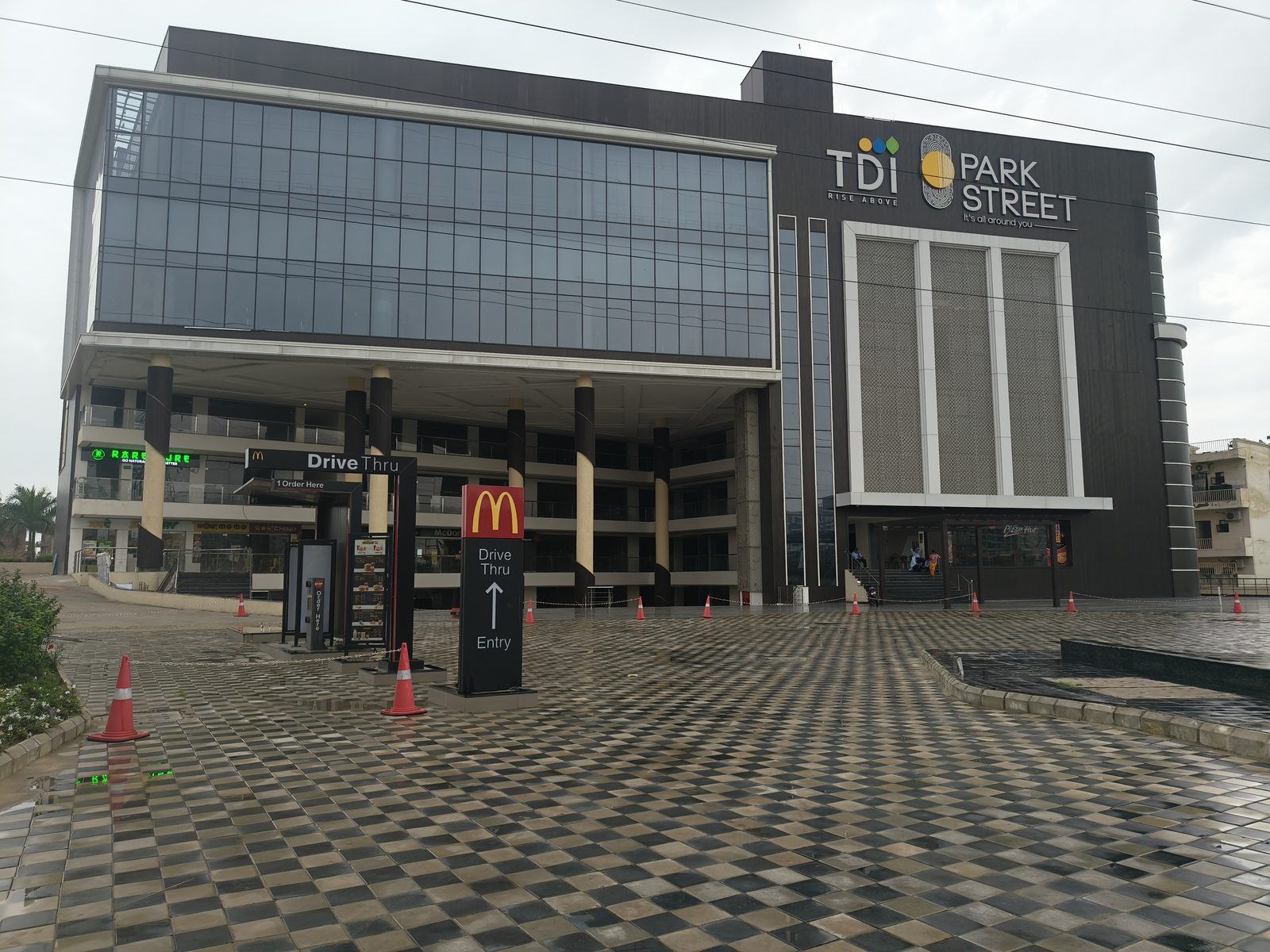 Park Street front, drive-thru and signage